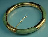 Jade 14 KT Gold Bangle Bracelet3